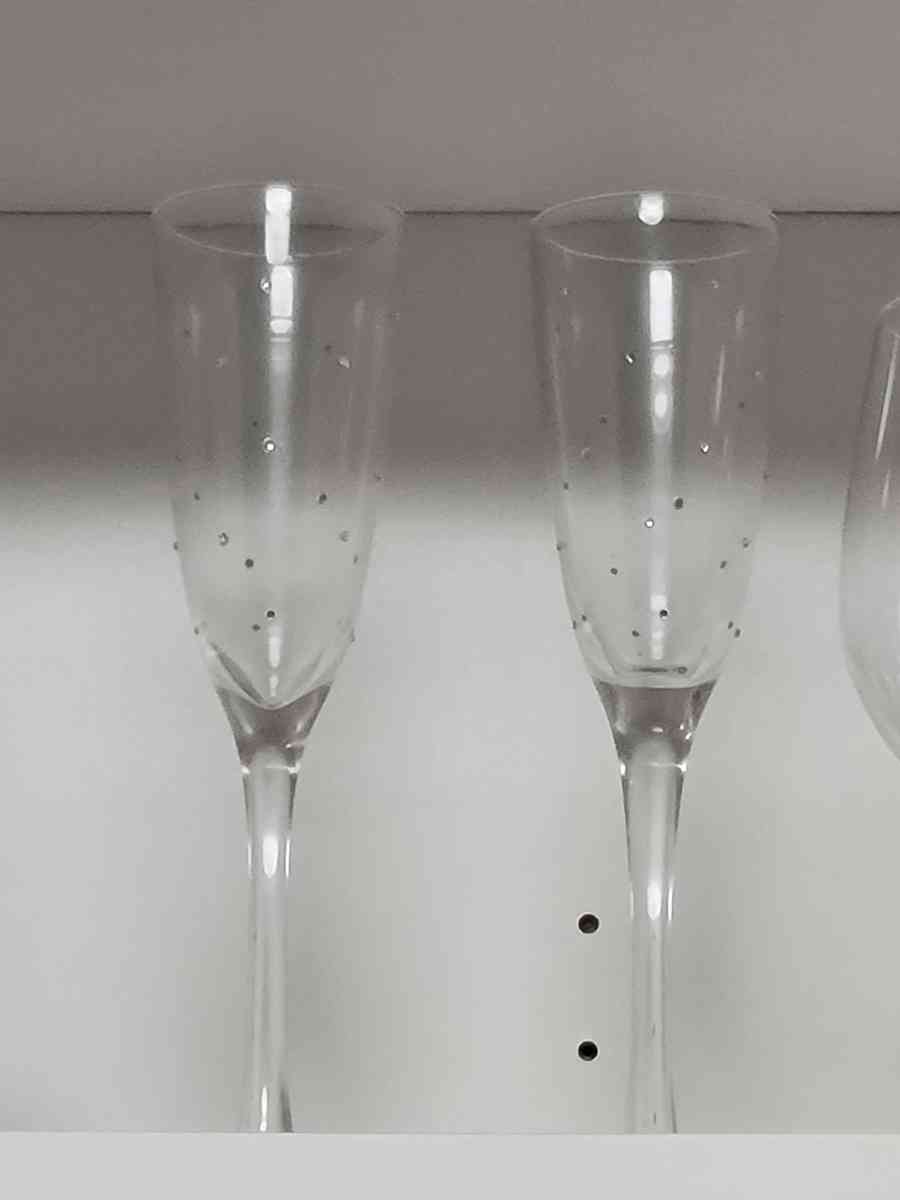 Wine tumblers and Glasses Set