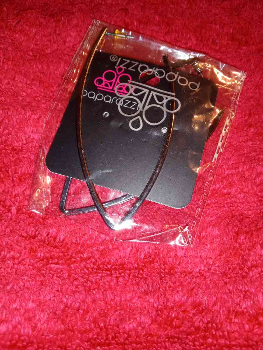 27 Piece Paparazzi Brand NWT Jewelry Bundle