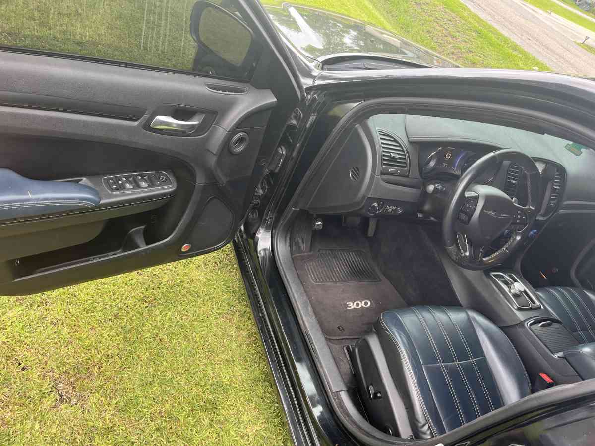 Chrysler 300
