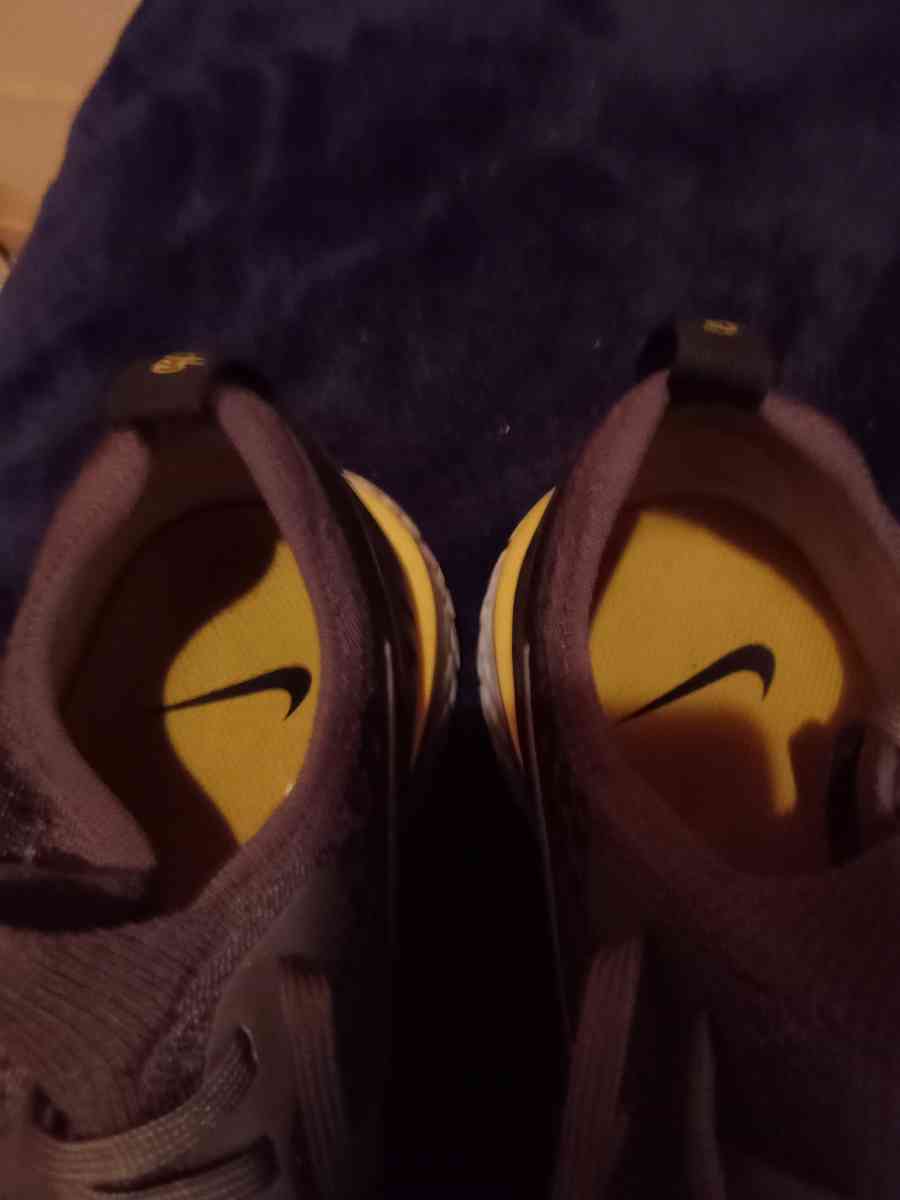 epic react Nike size 12