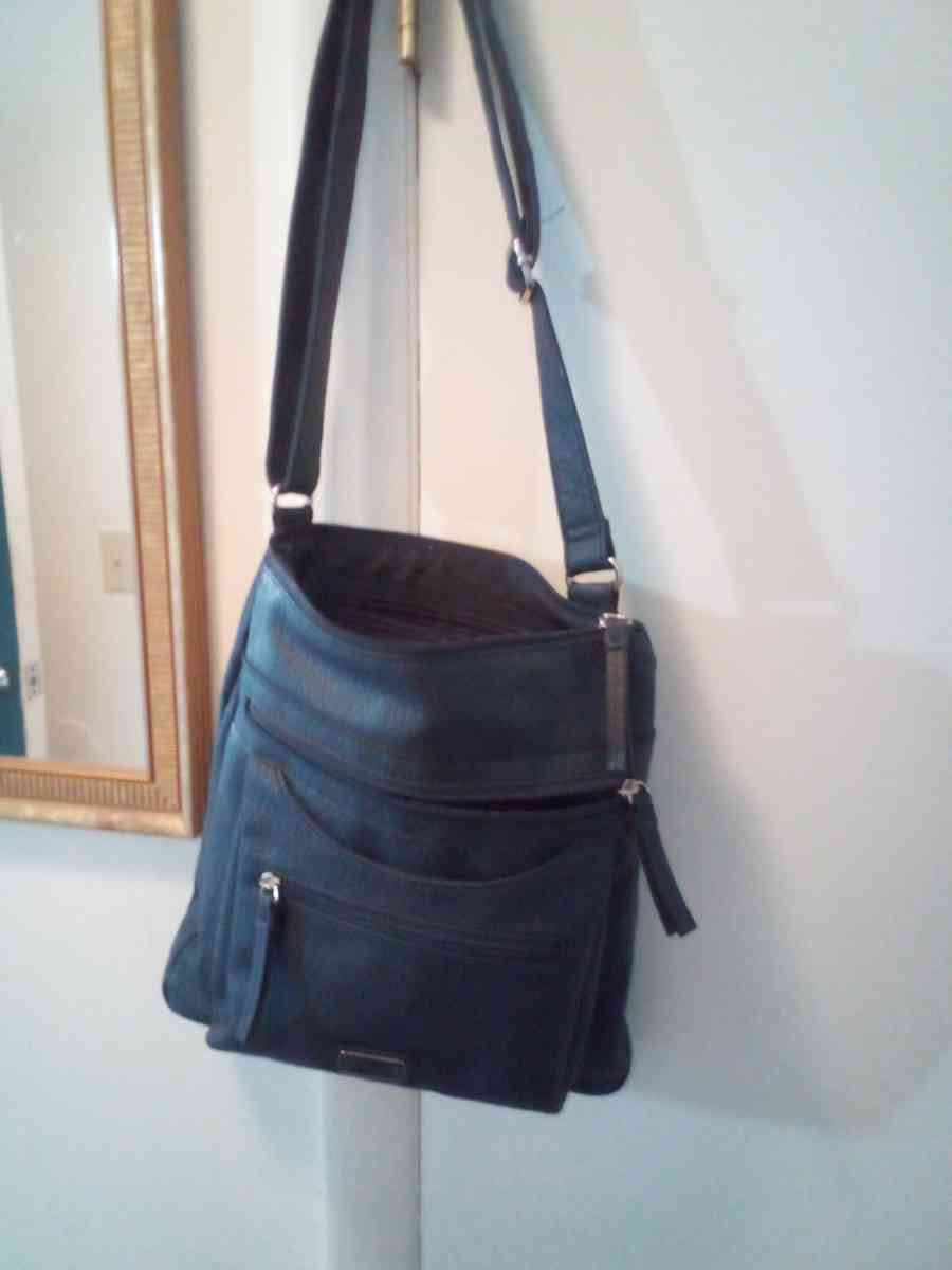 ladies bag blue with pockets