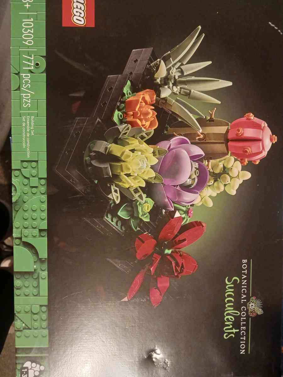 LEGO PUZZLES FLORAL SETS