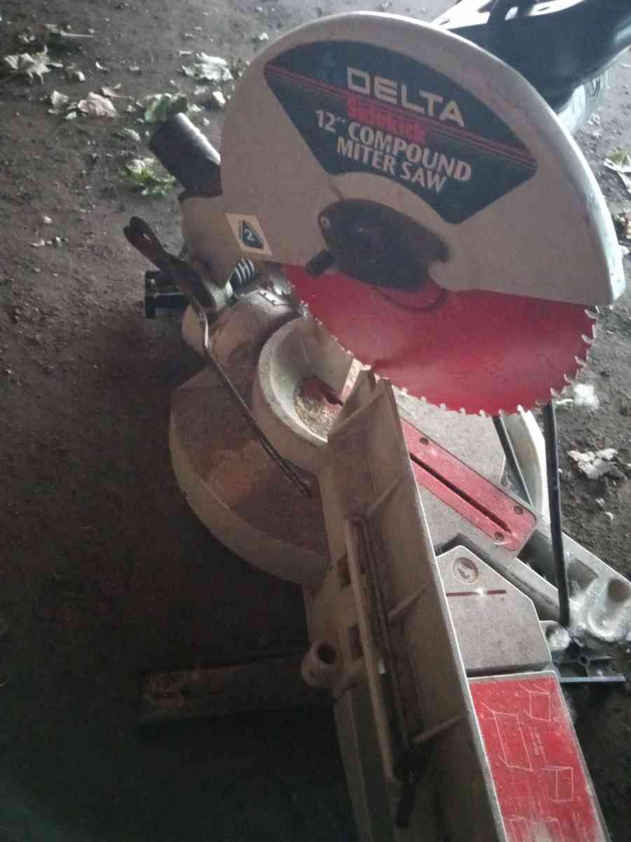 Delta Sidekick 12 in Compound Miter Saw