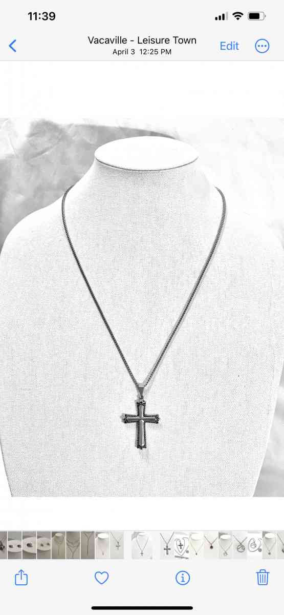 brand new chain link necklace with Cross pendant