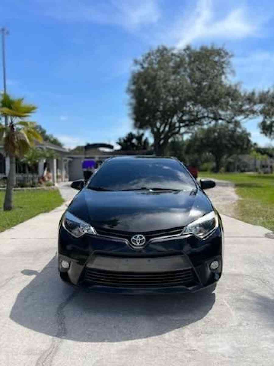 toyota corolla 2016