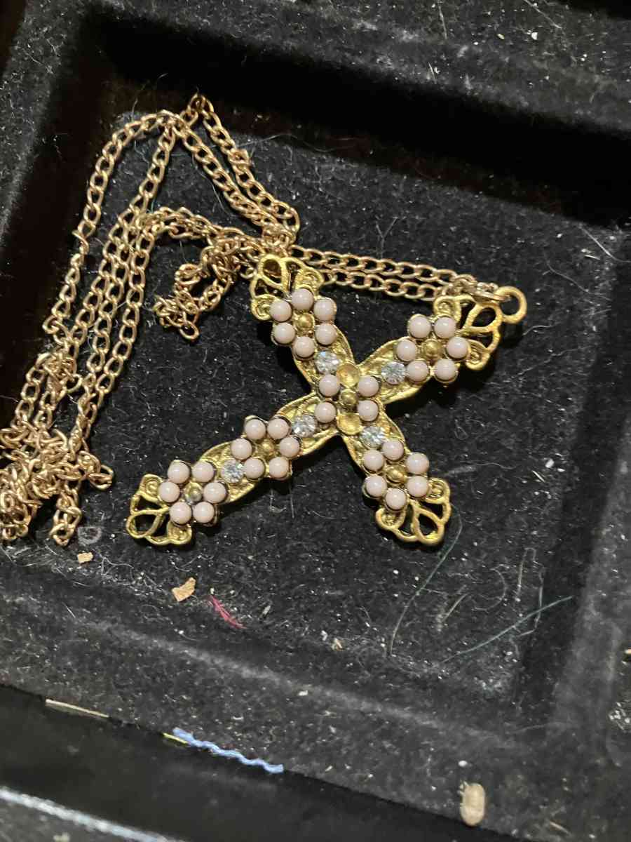 gold cross necklace