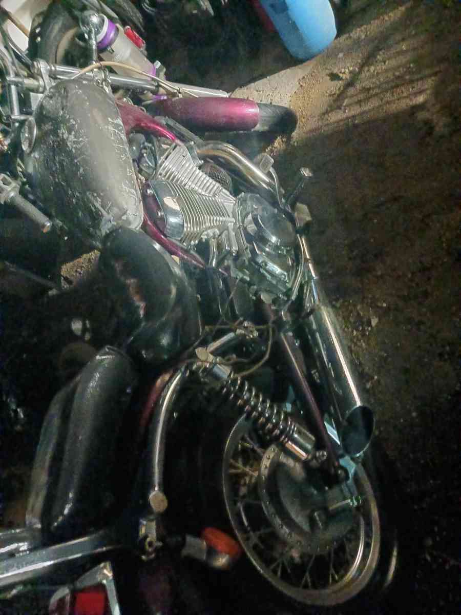 87 Suzuki Intruder Motorcycle