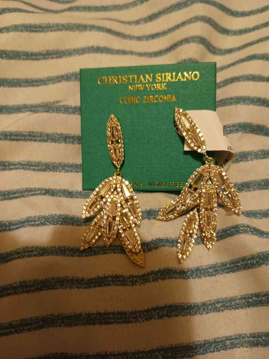 sterling silver cubic zirconia earring