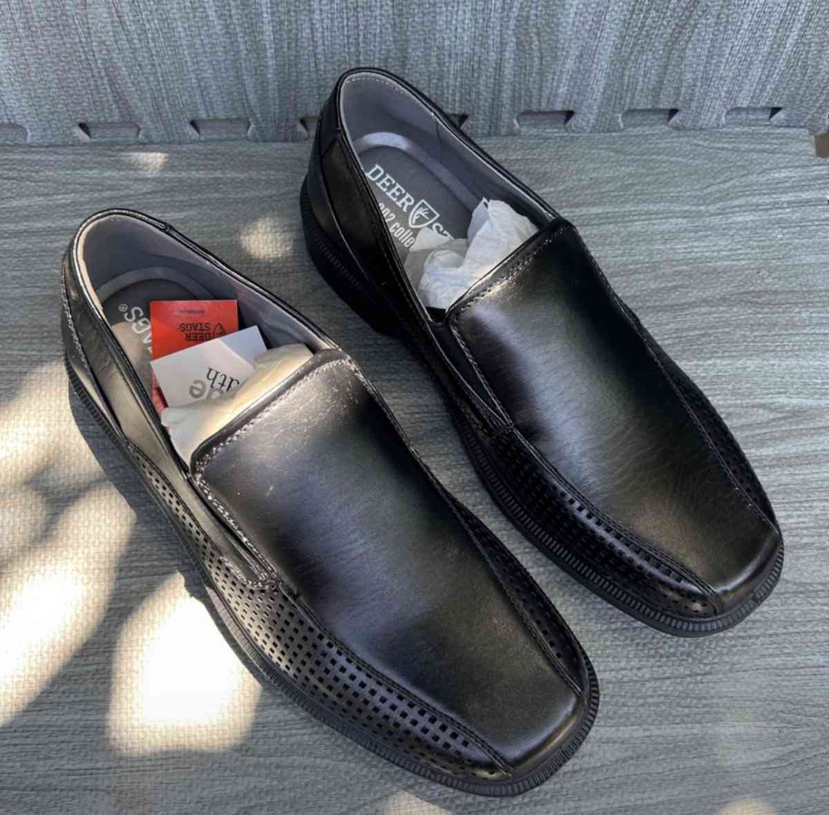 mens loafers size 9W