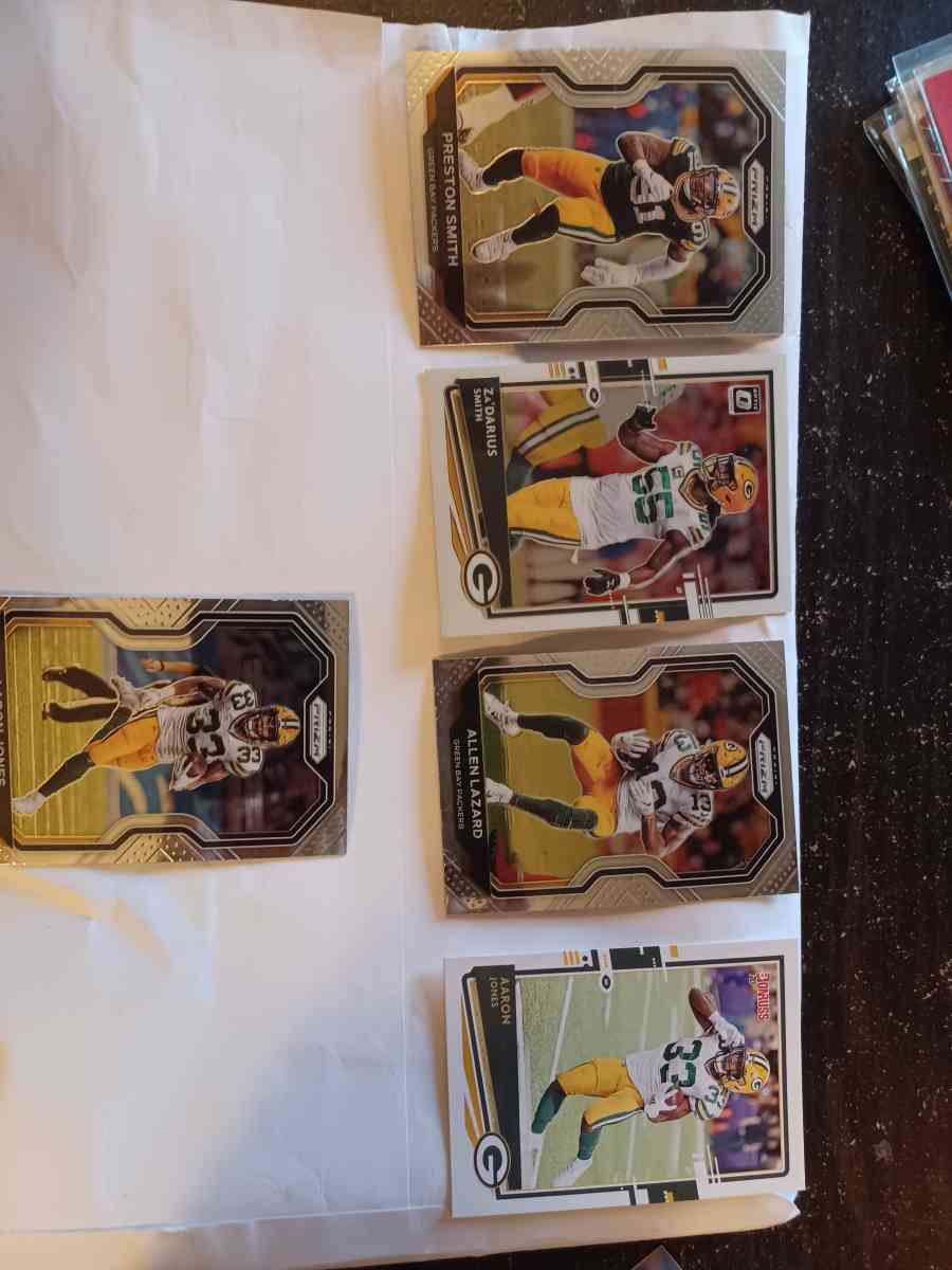 baseball basketballan football cards