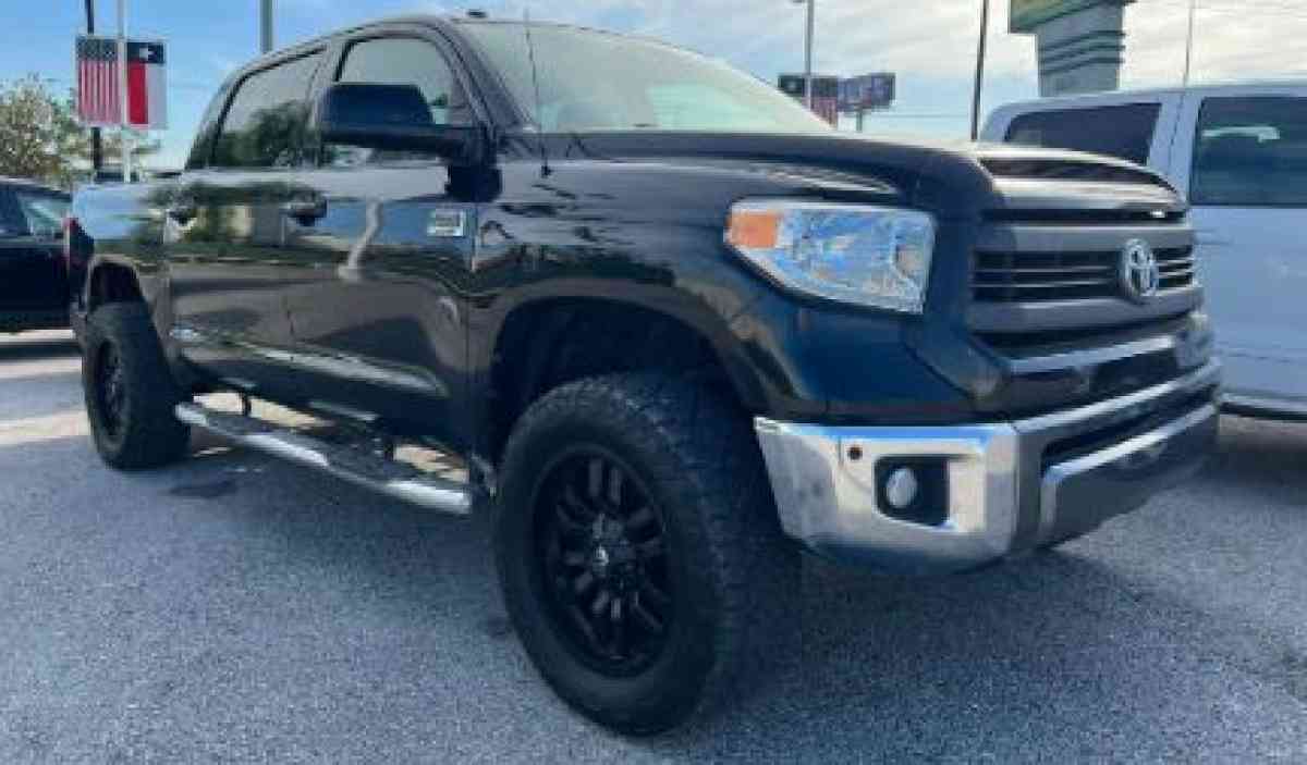 2016 Toyota Tundra 89 k miles