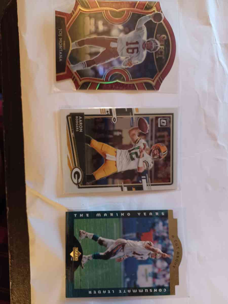 baseball basketballan football cards