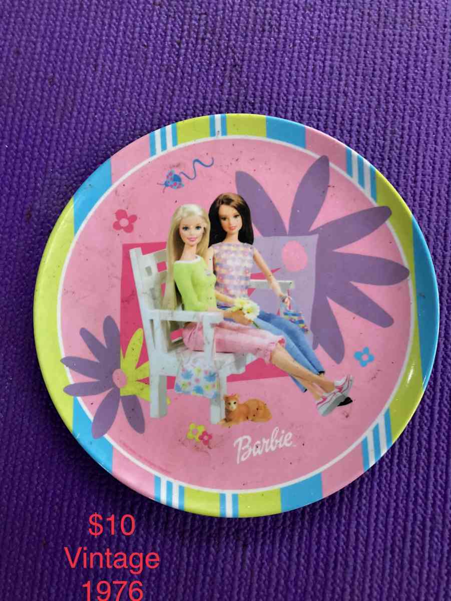 Vintage 1976 Barbie Plate
