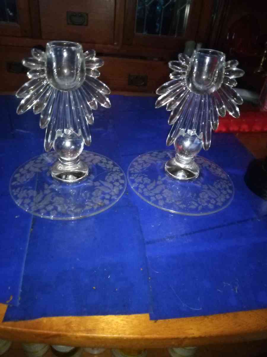 Pair of New Martinsville meadow etch Candleholders