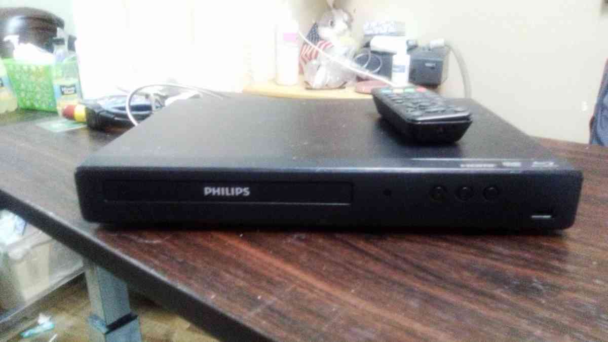 Phillips DVD Bluray plus 10 free your choice