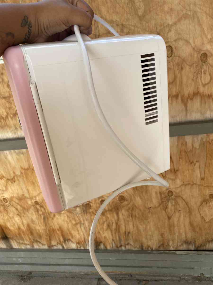 skin care mini fridge