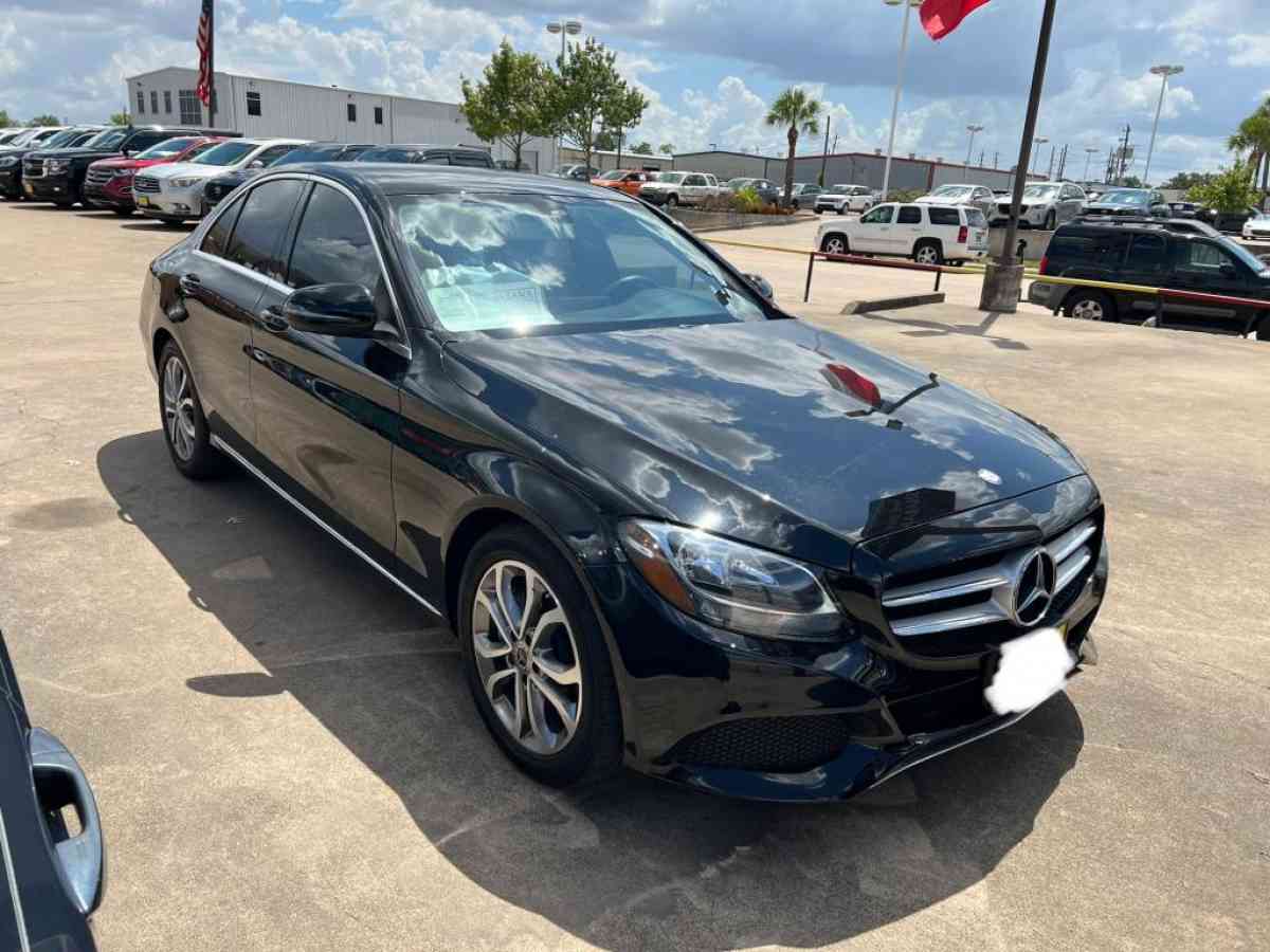 2017 MercedesBenz CClass