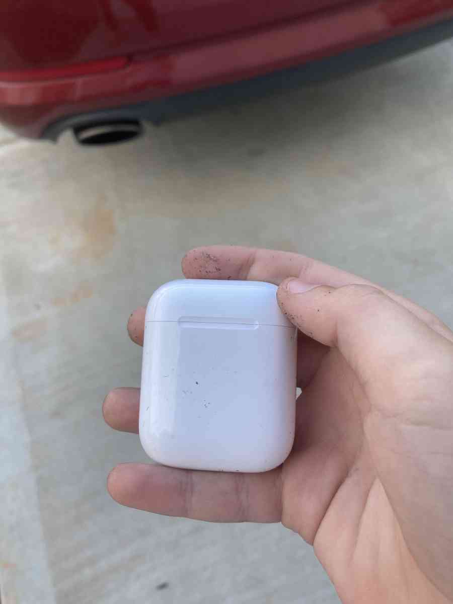 AirPods that been used