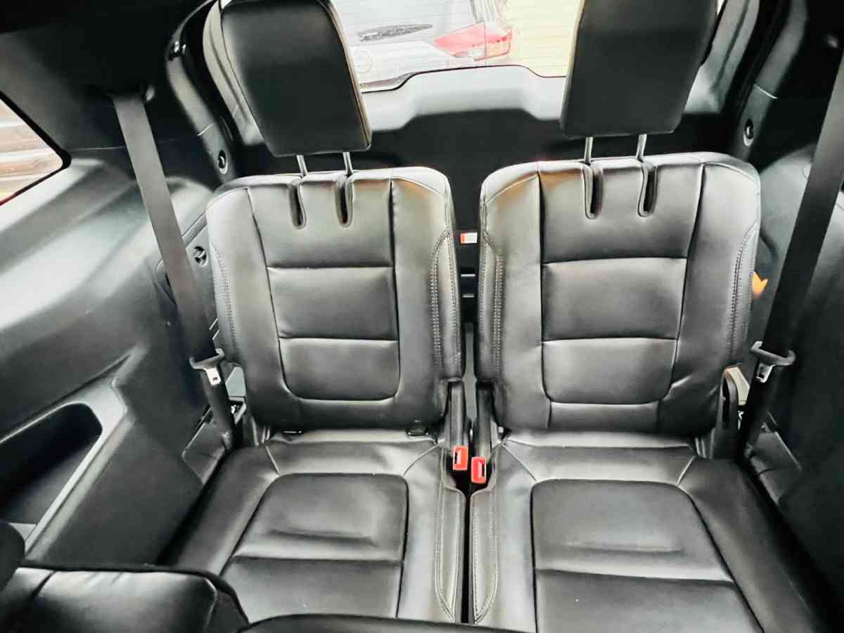 2019 Ford Explorer XLT 134k millas