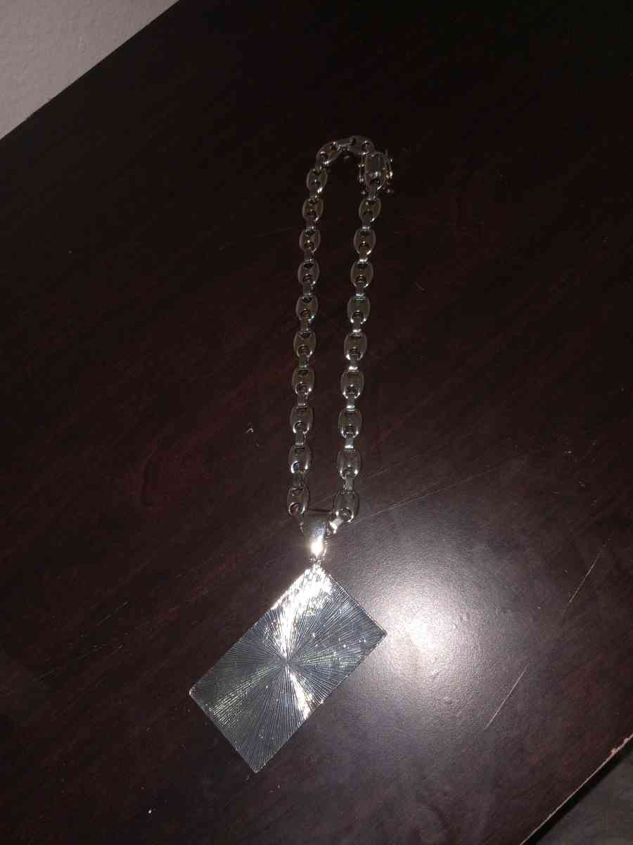 Shiny Banknote Pendant with 13mm Pig Nose Necklace Rhineston