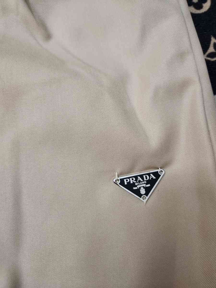 Prada shorts large