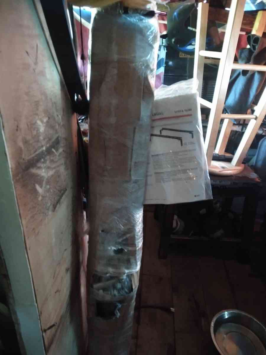 rails with brackets for a fifth wheel brand new