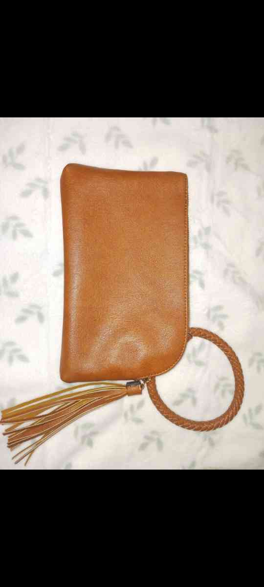 Wristlet Clutch
