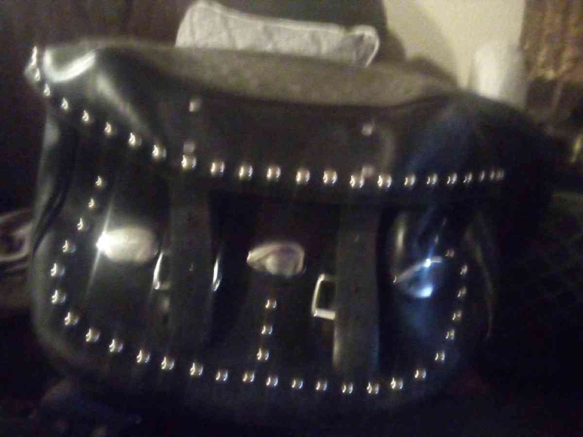 saddlebags and seats for harley