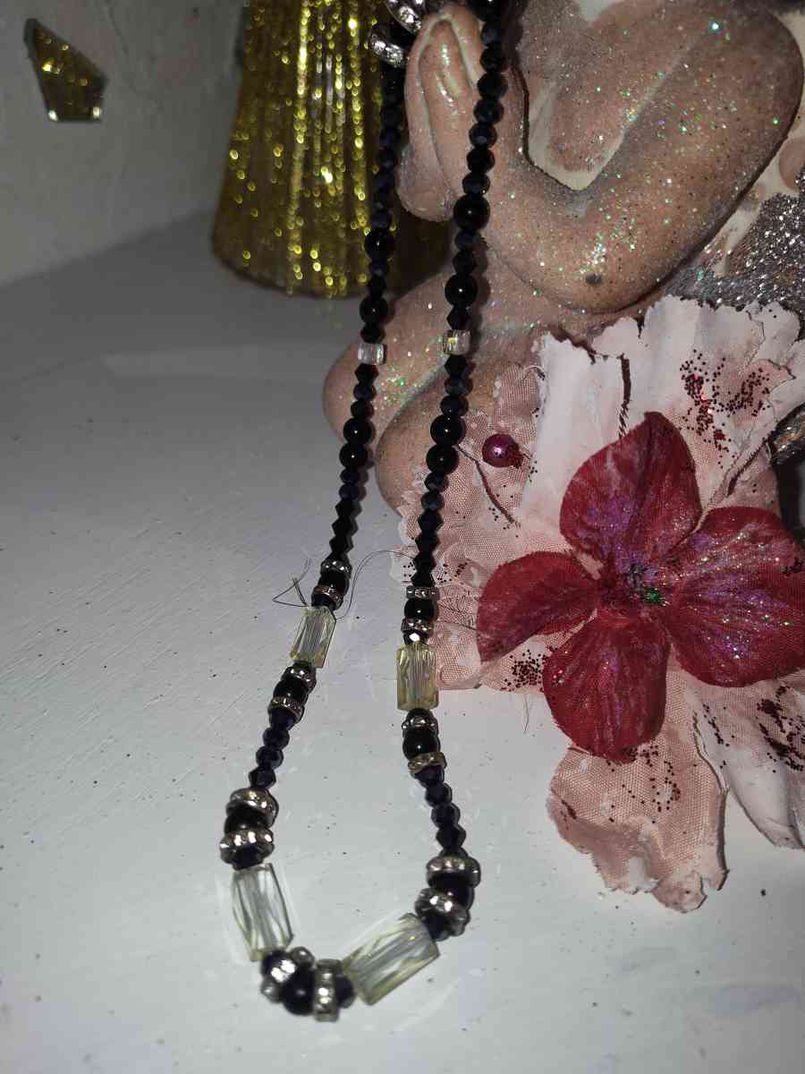 bracelet and necklace set