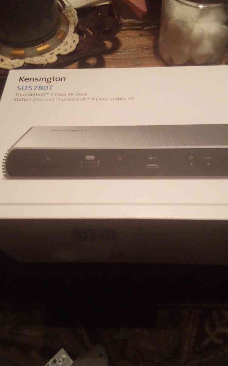 Kensington Thunderbolt 4 dual 4k dock station