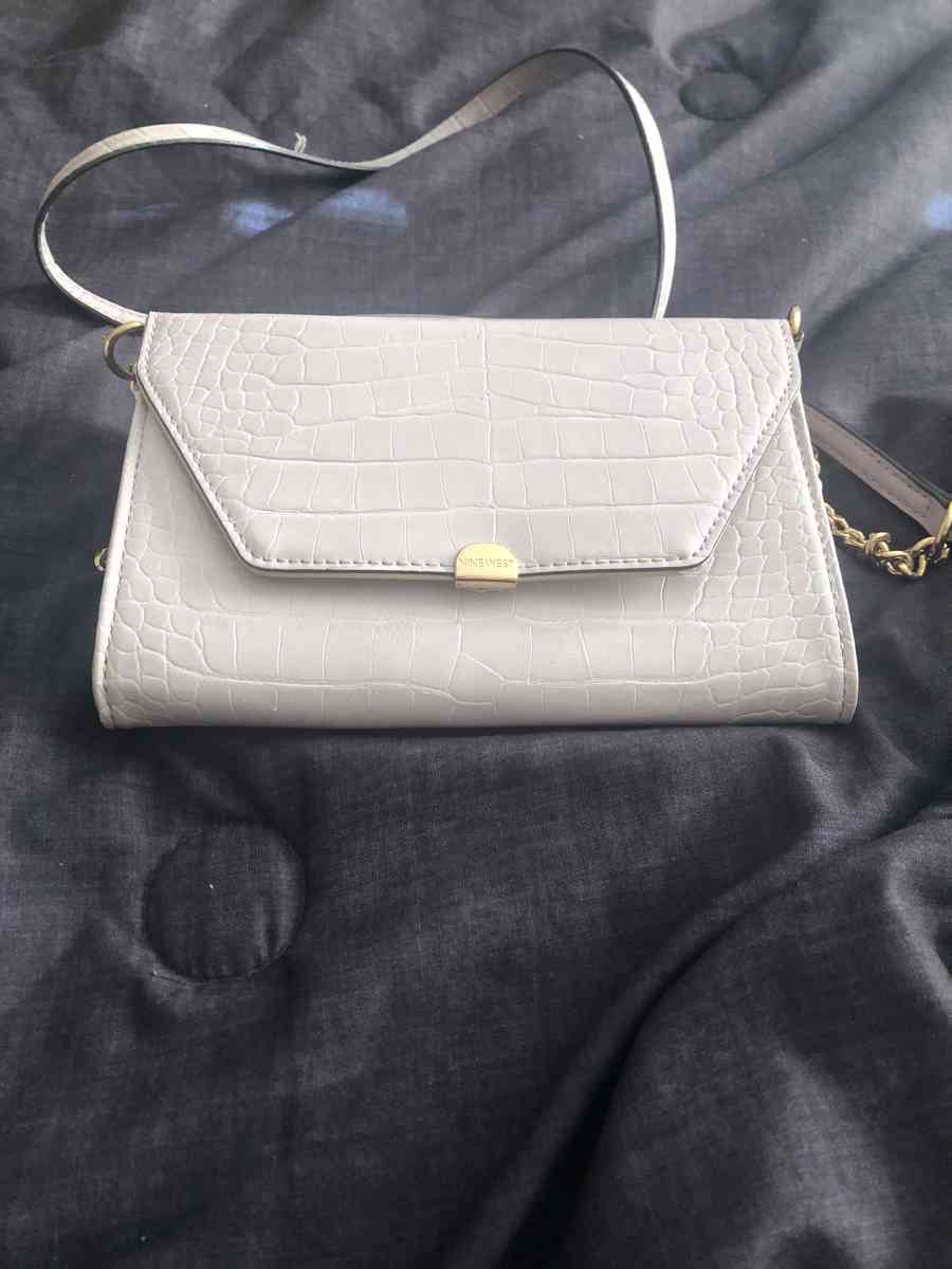 Nine West purple purse