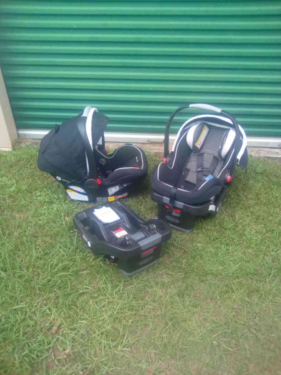 2020 Graco snugride snuglock 35