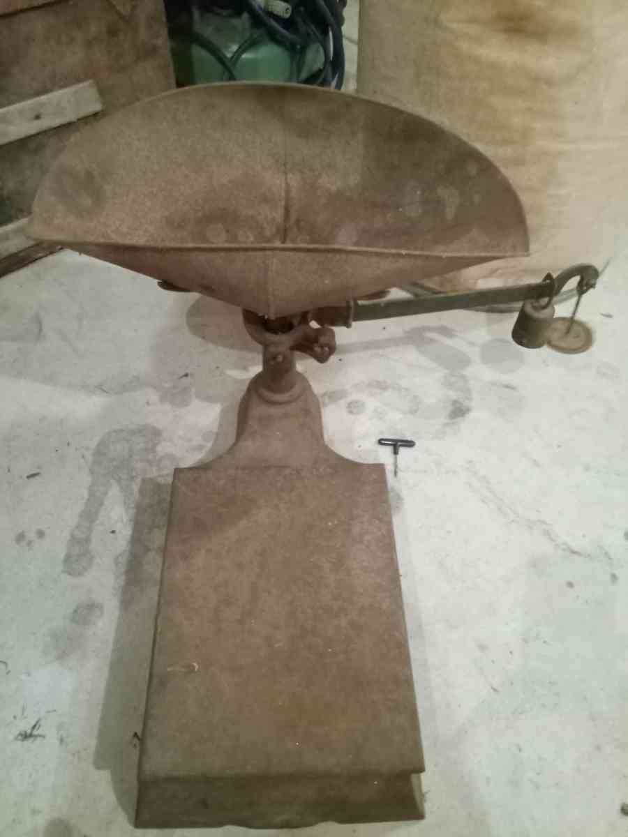 Vintage Scale
