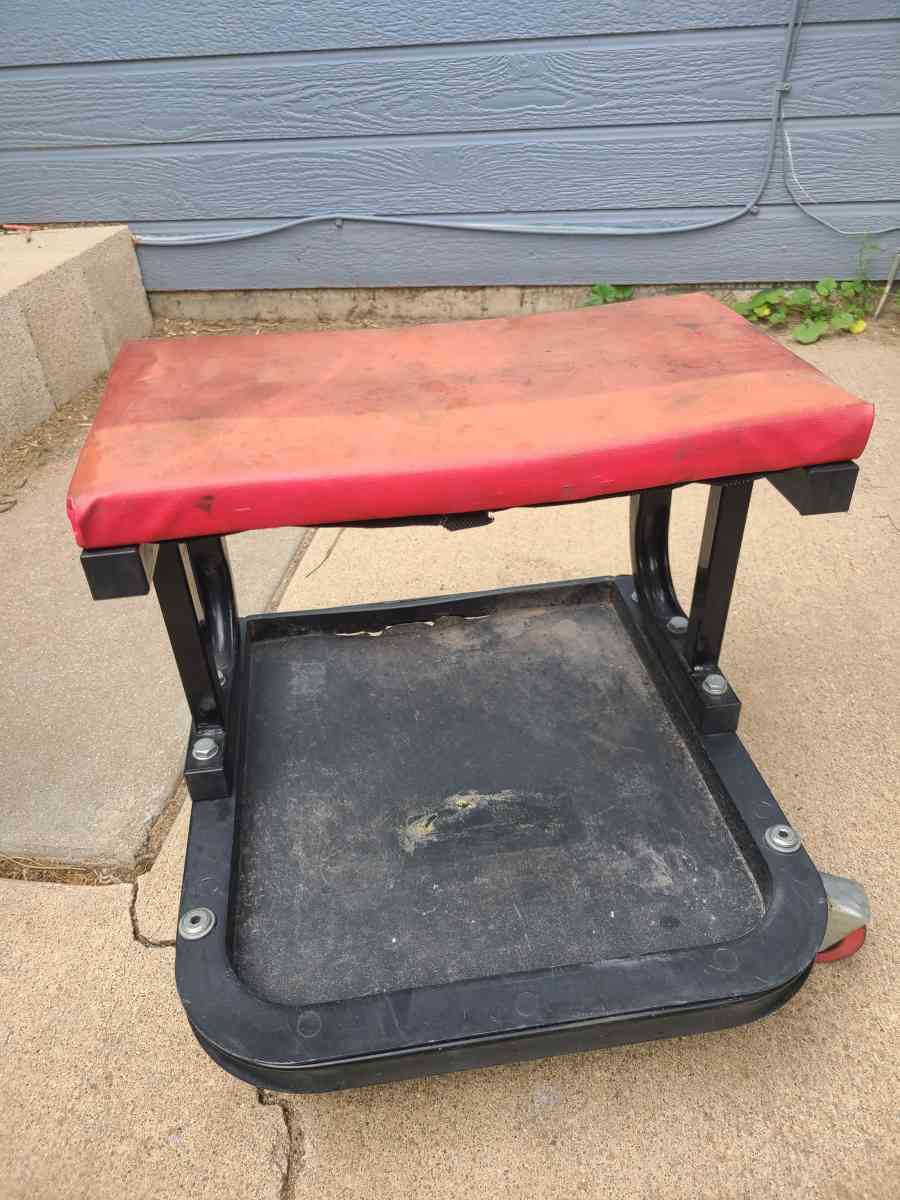 mechanics sliding stools