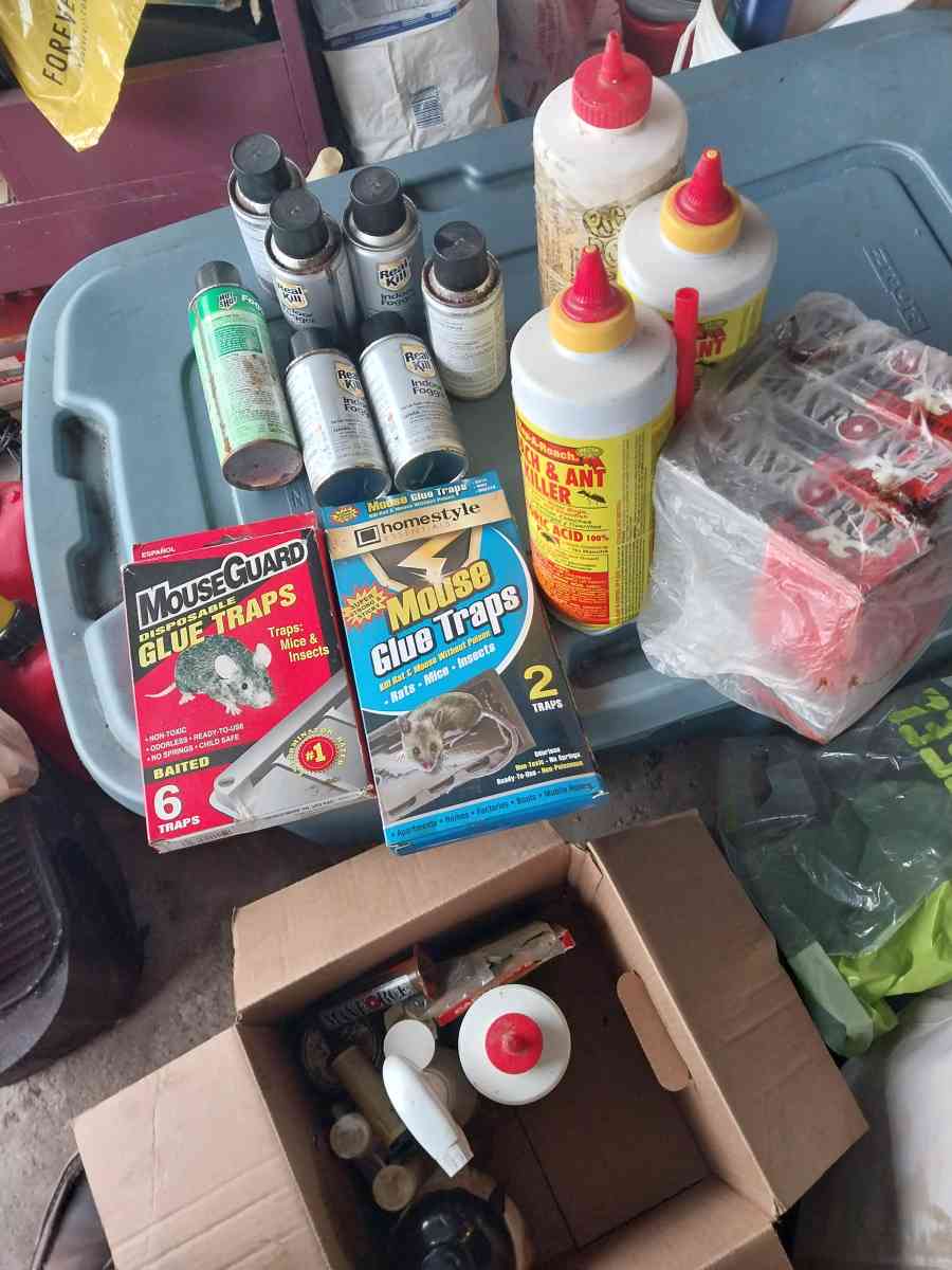 bug and mice extermination supplies