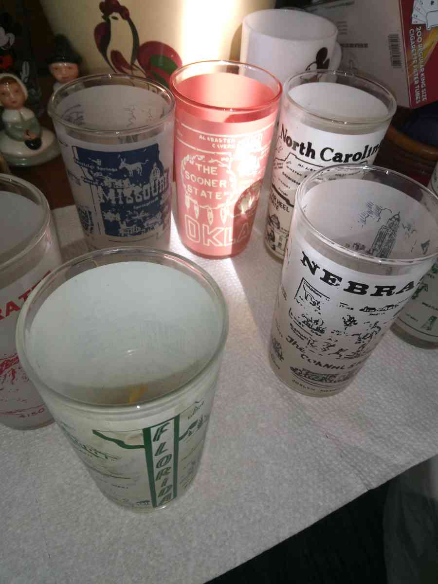 10 States Souvenir Glasses