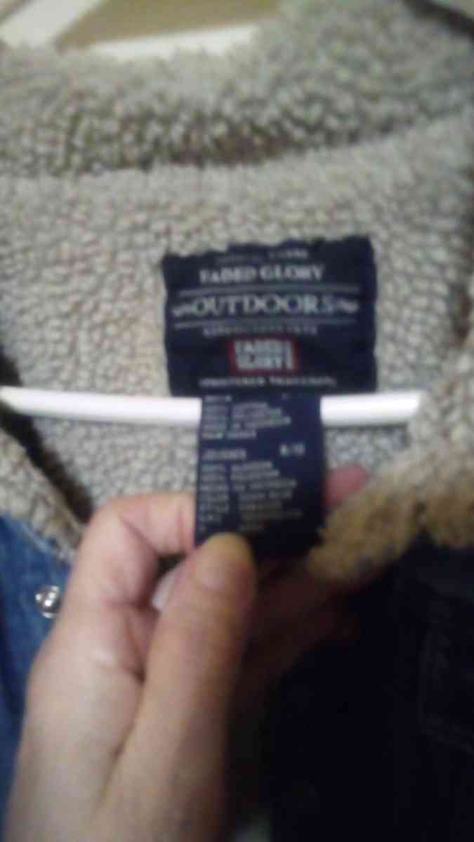 Boys sz 10 to 12 Genuine Faded Glory Jean Jacket gap cap