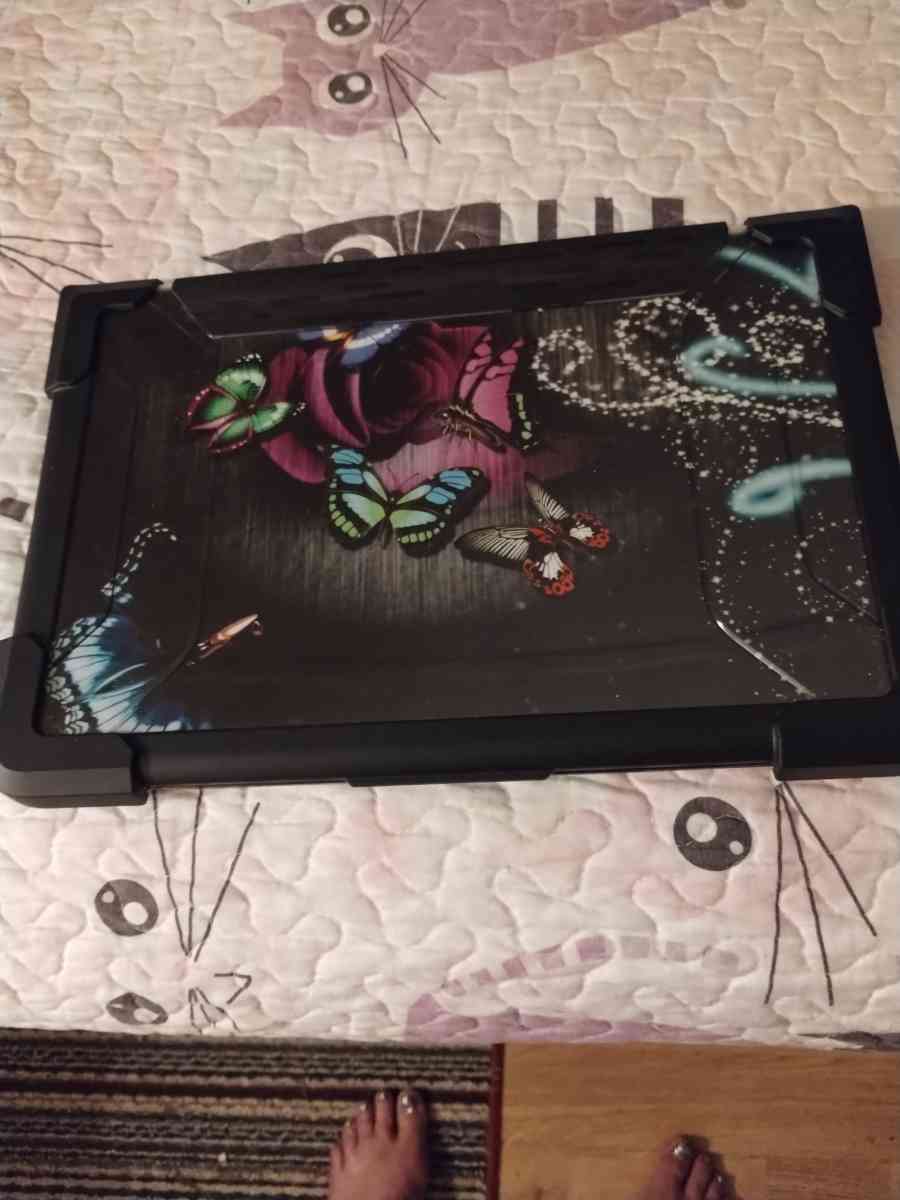 lap top hp streem 14 inch screen