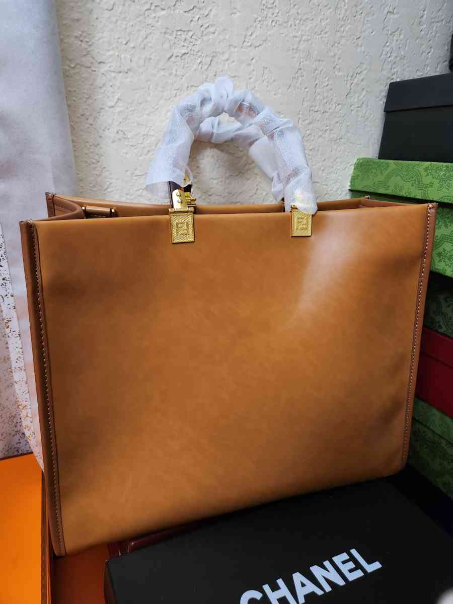Fendi Tote bag