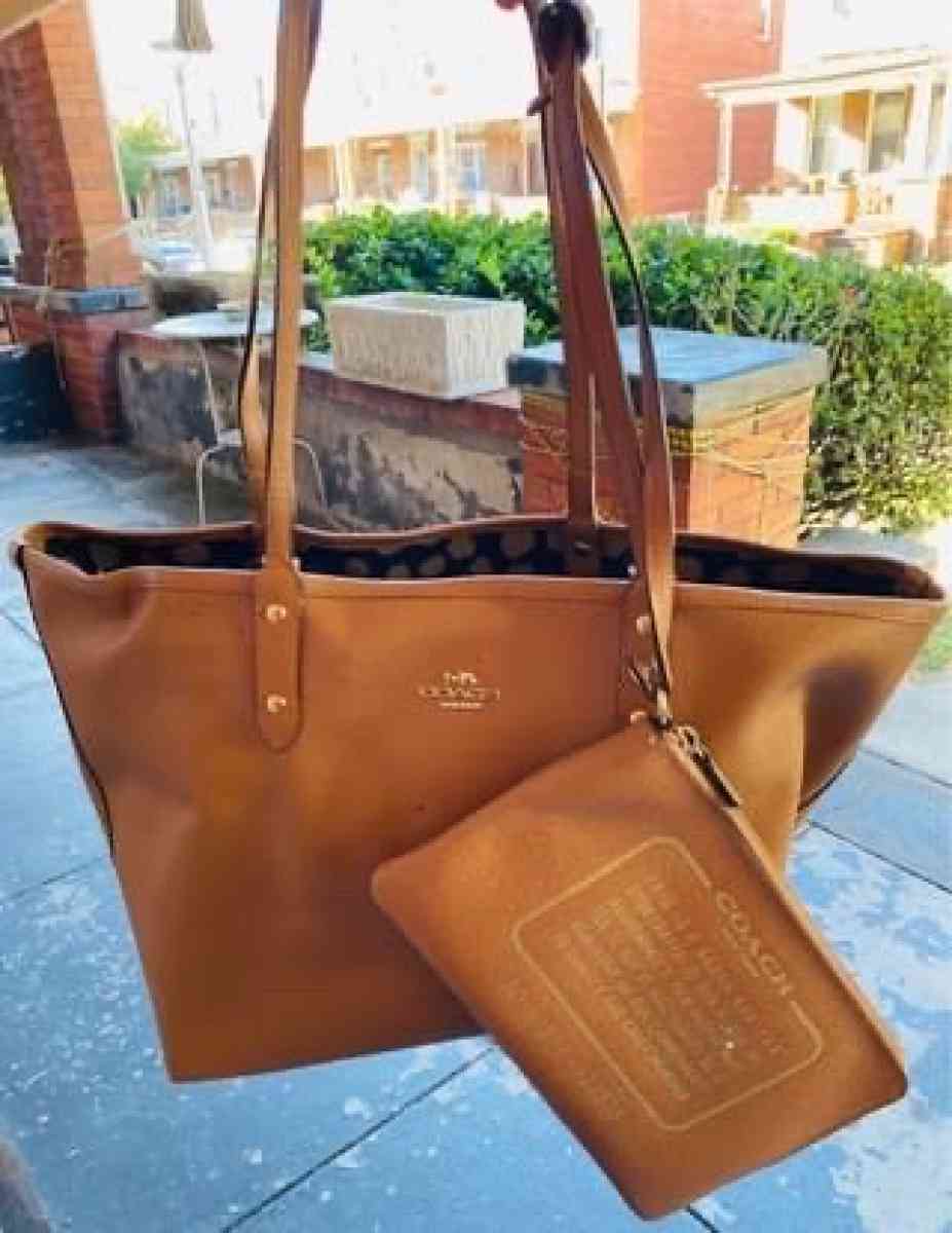 coach tote bag