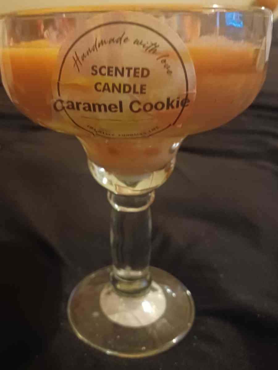 centerpieces for tables any color and candles any scent