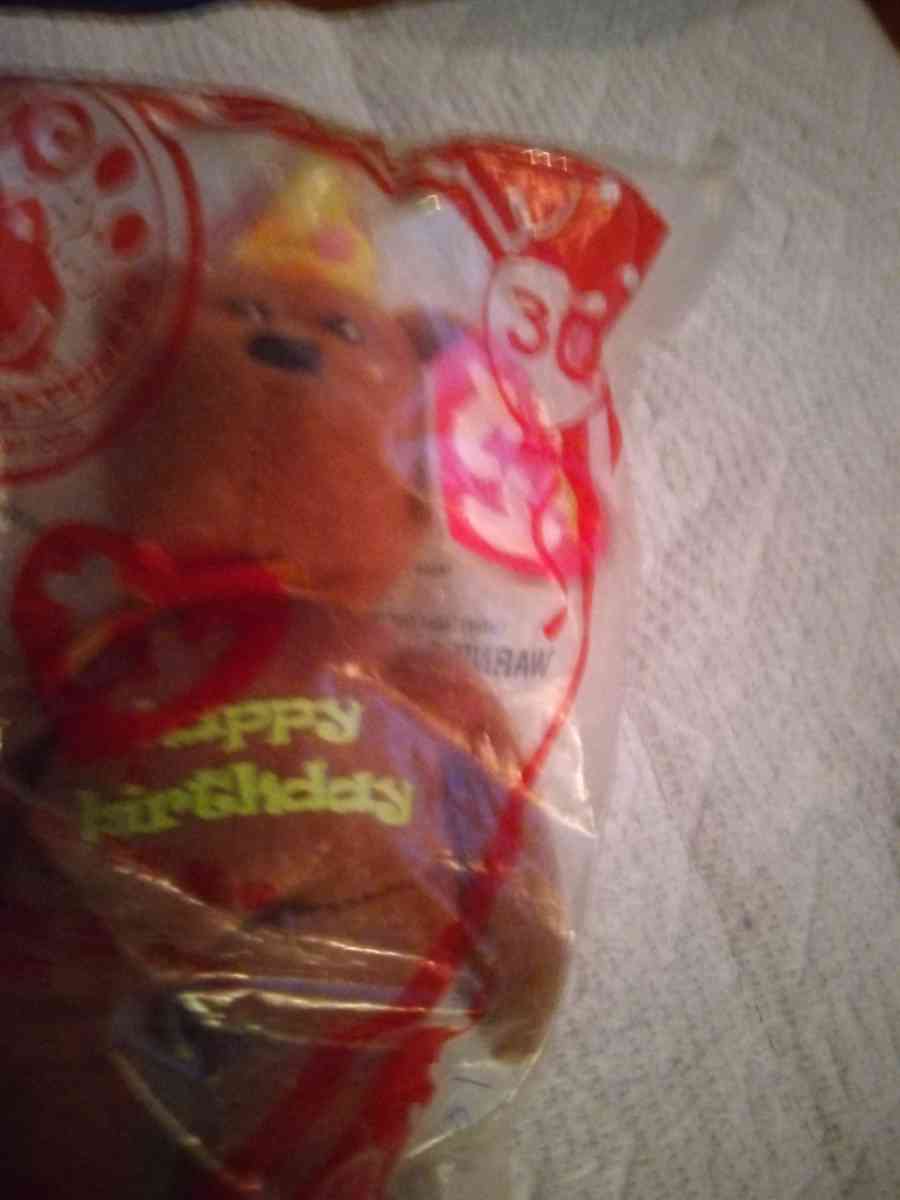 TY 2009 Happy Birthday Bear