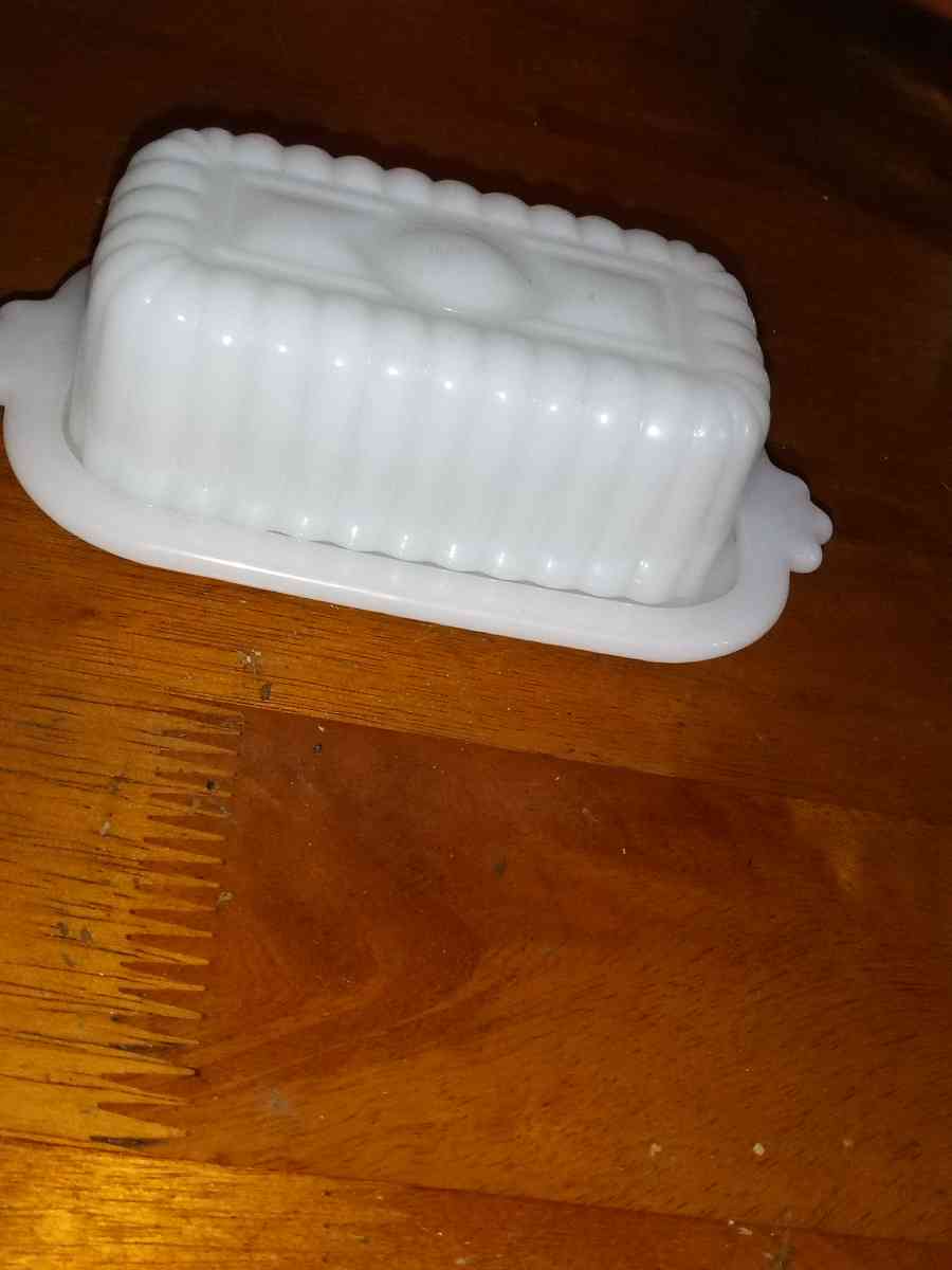Hazel Atlas Half stick butter dish