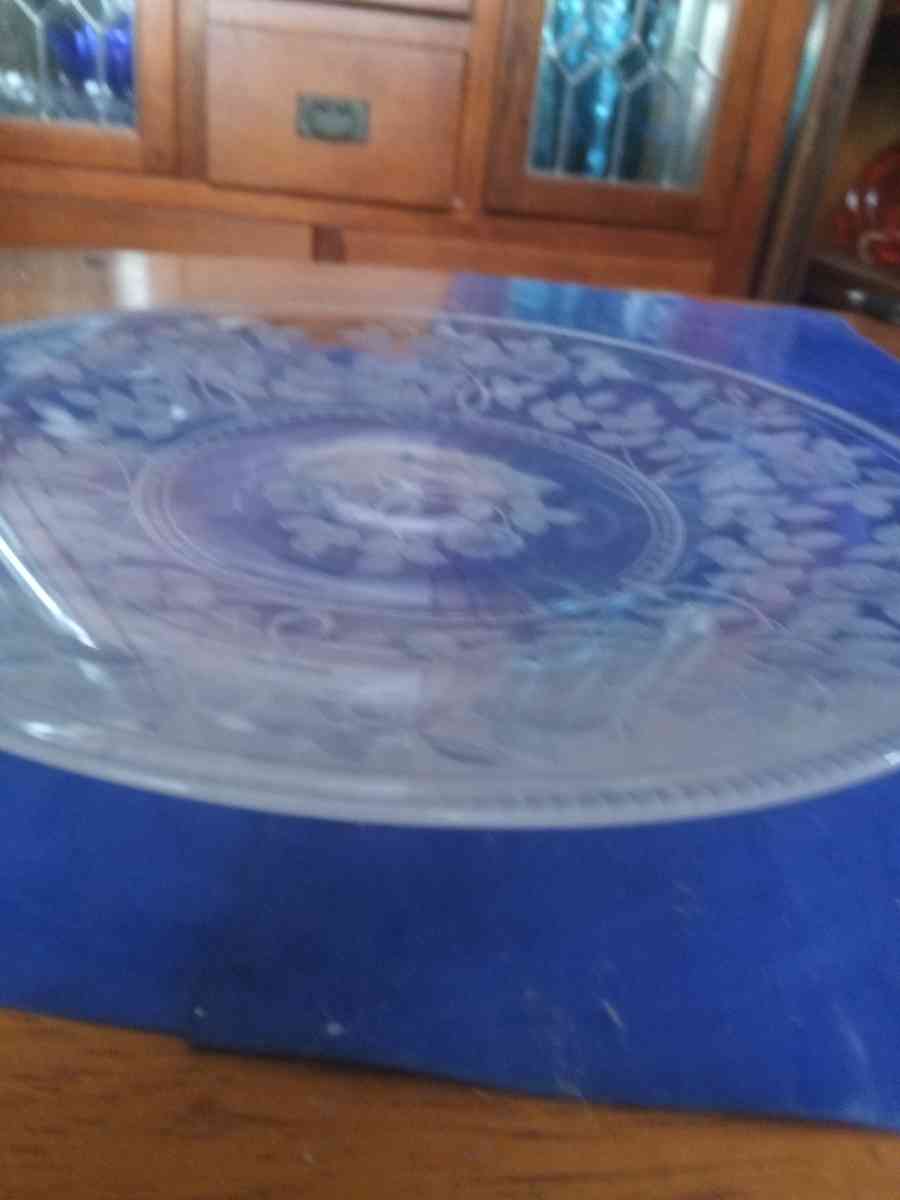 Victorian Flint glass Etched dinnerplate