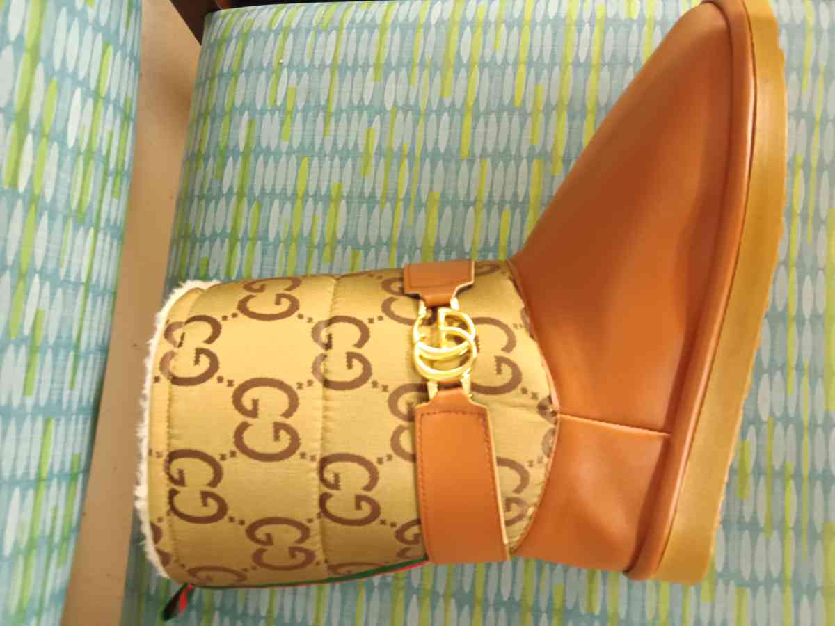 women UGG boots custom GG