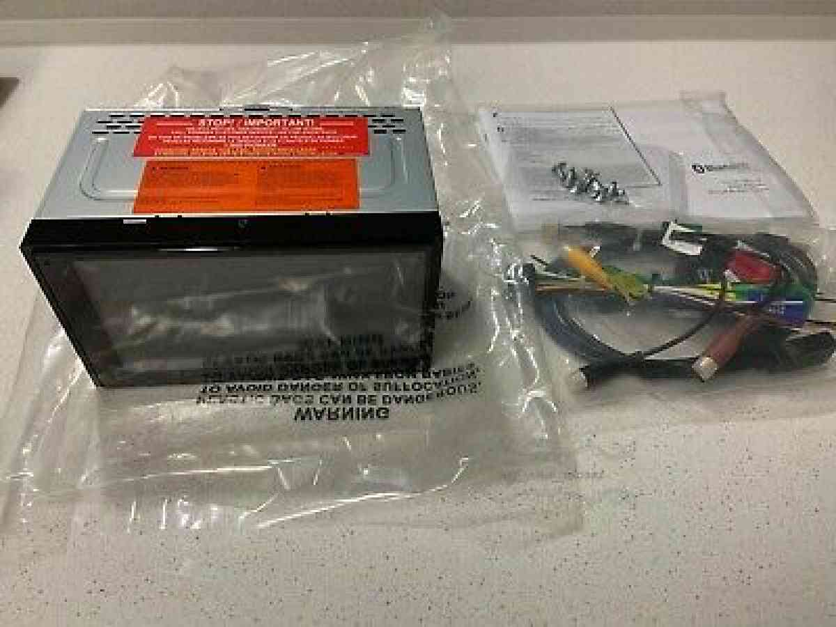 brand new Pioneer touch screen radio with Apple car play and