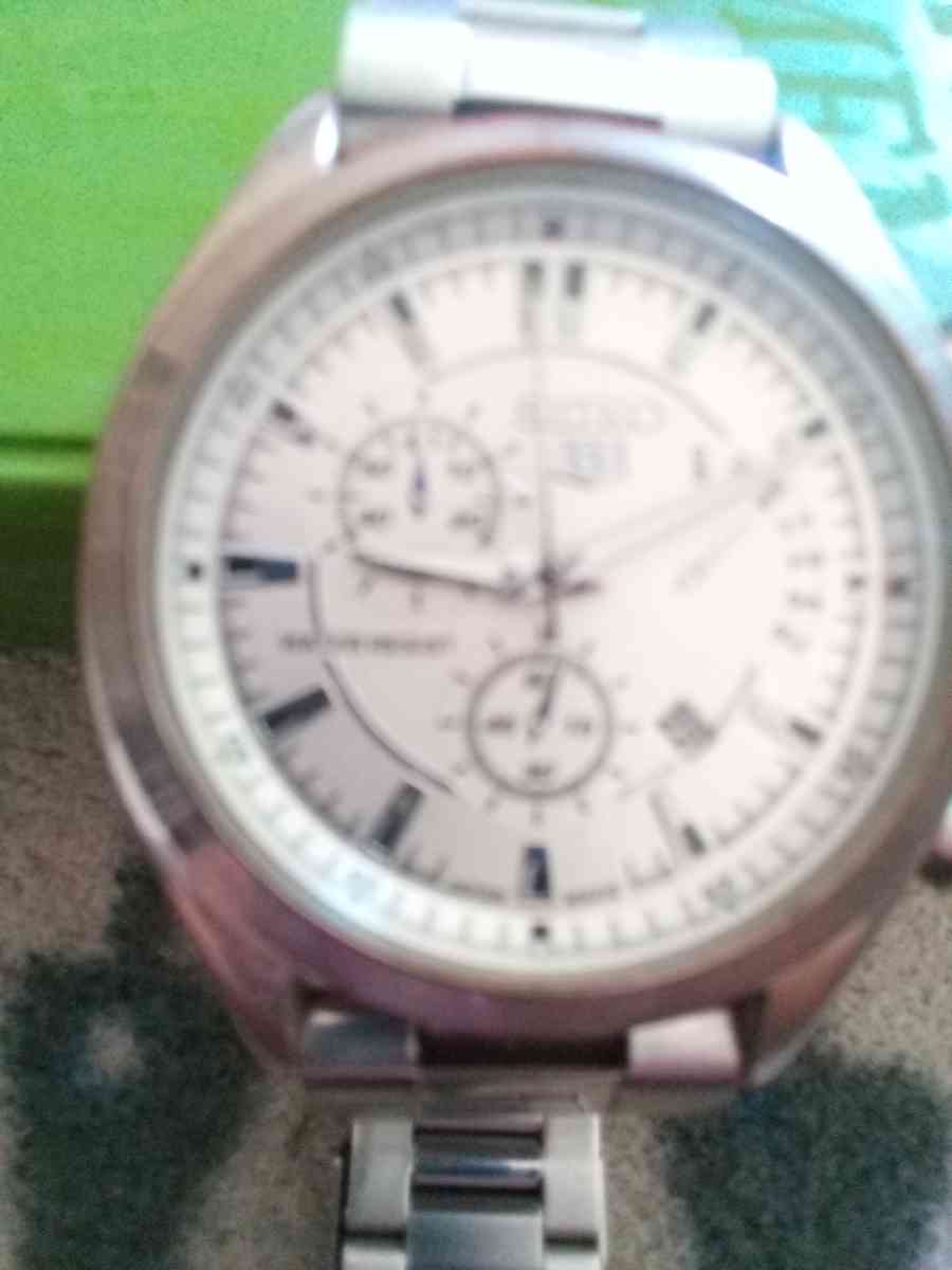 Seiko mens or womens watch silver