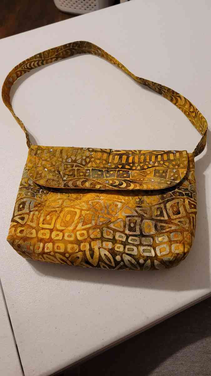 Handmade Purses Snap Closure Inside Linen and Pocket