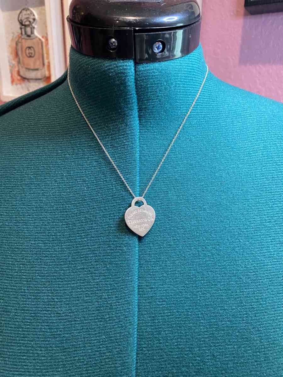 authentic Tiffany and Co necklace