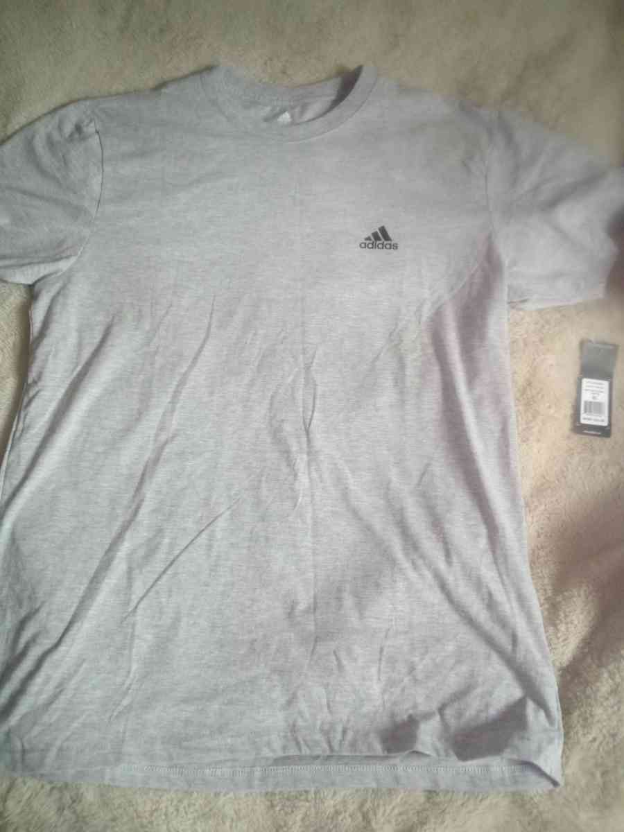 Adidas mens t shirt